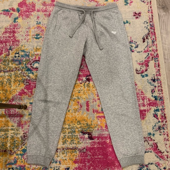 NWOT Roxy gray drawstring cozy sweatpants - Picture 2 of 5